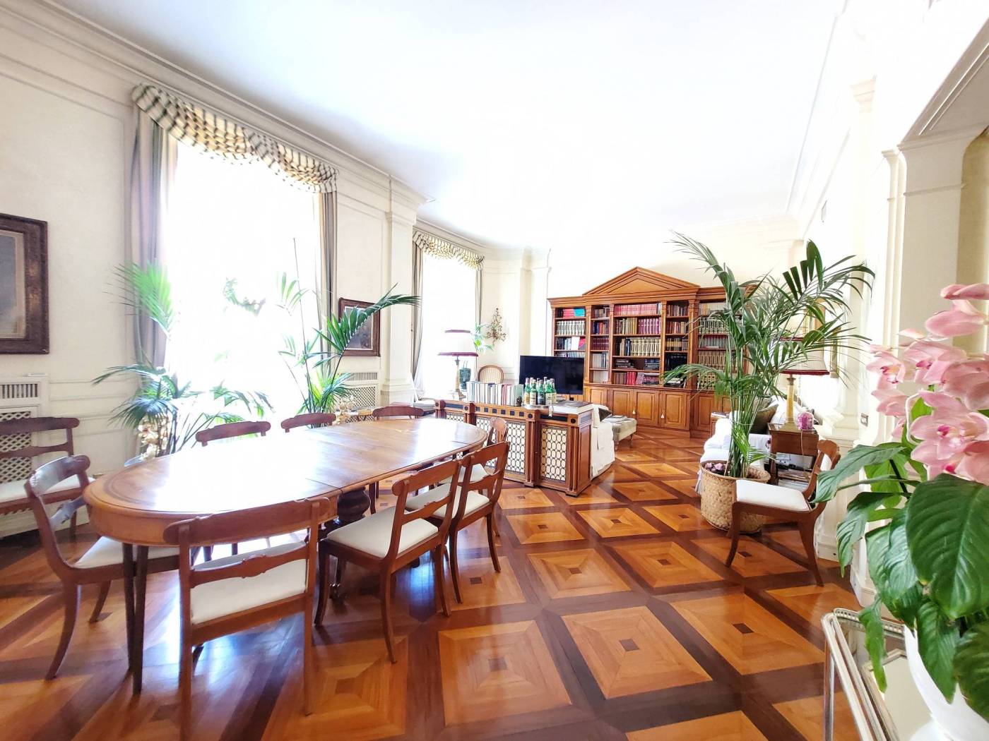 Salone
