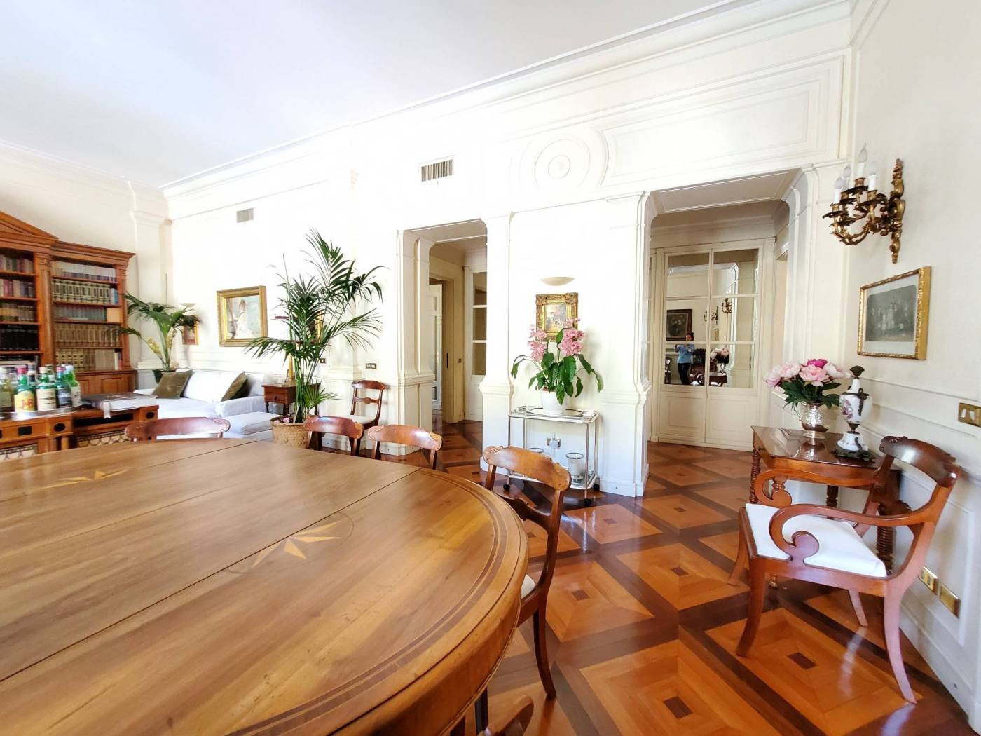 Salone