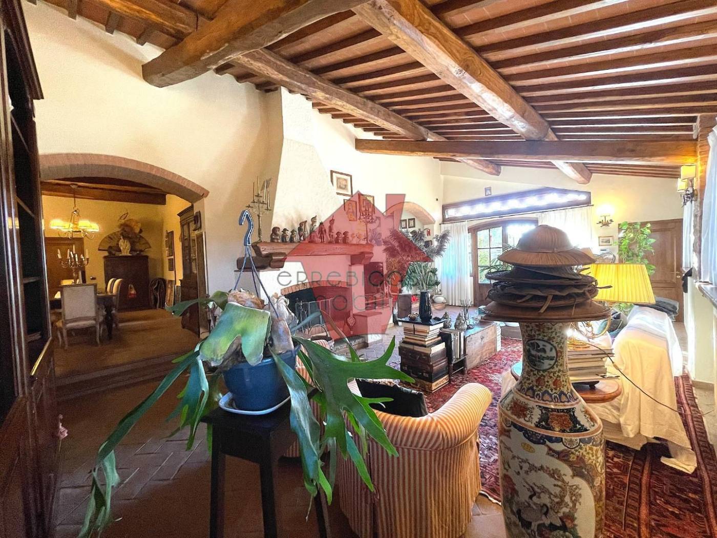 Salone