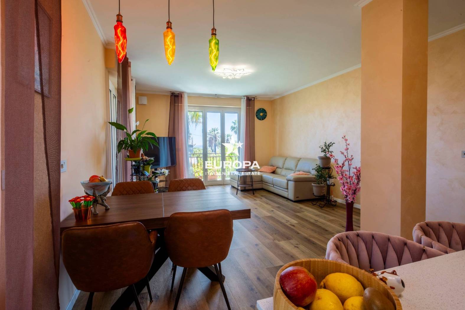 Salone