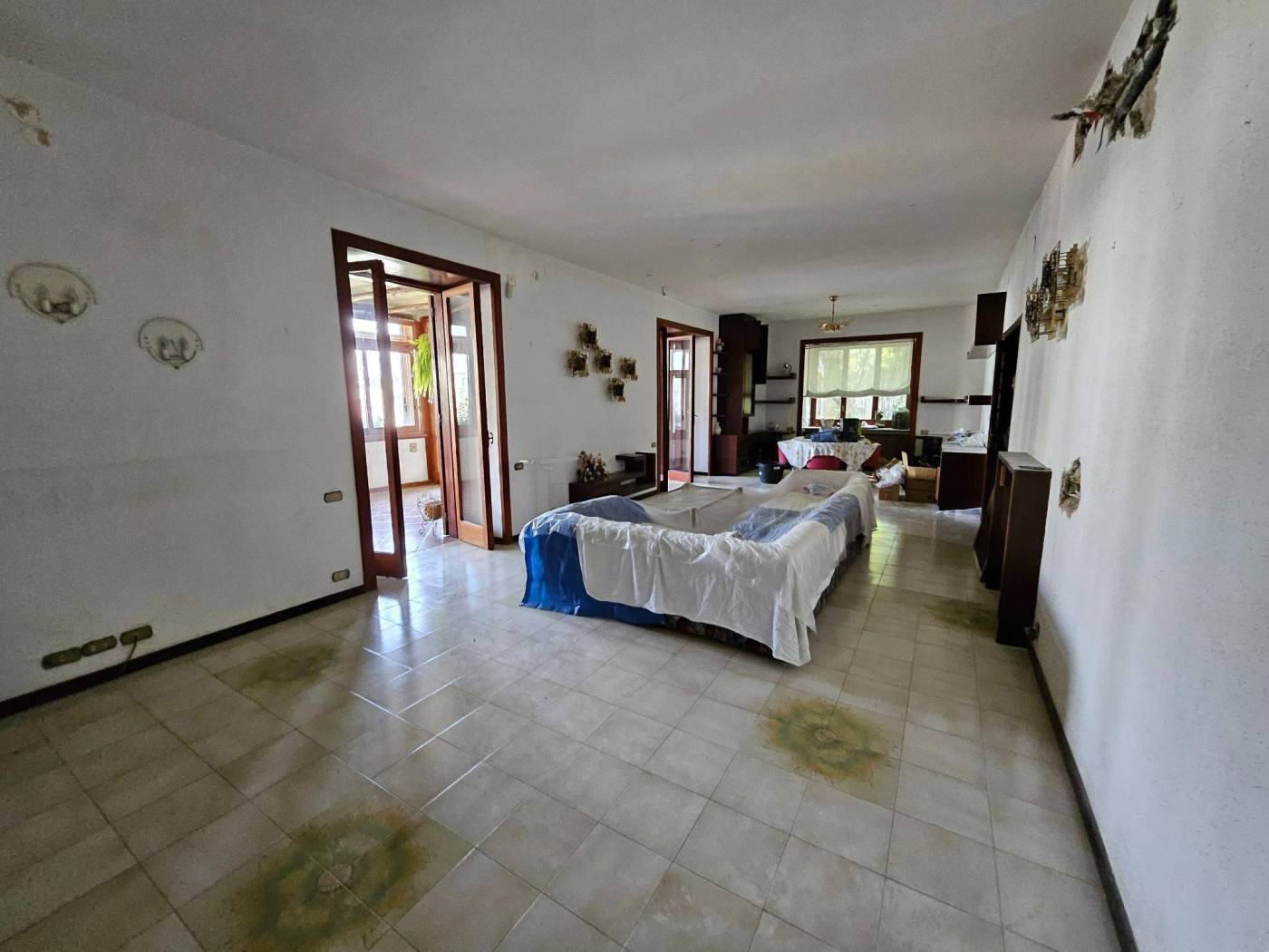 Salone