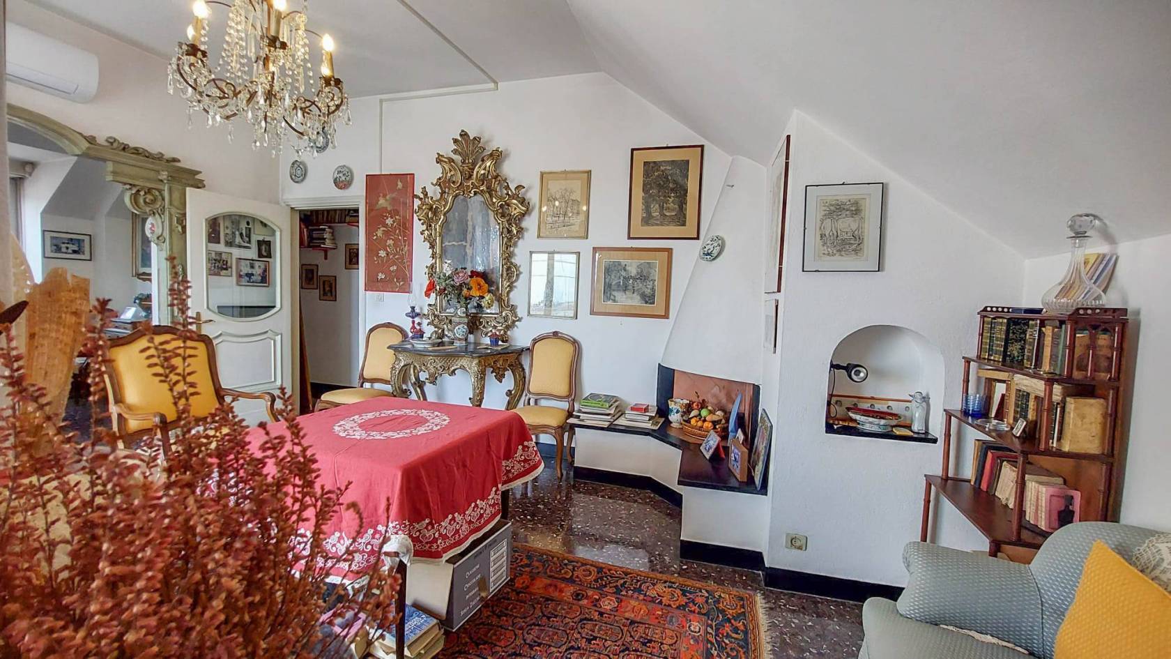 Salone