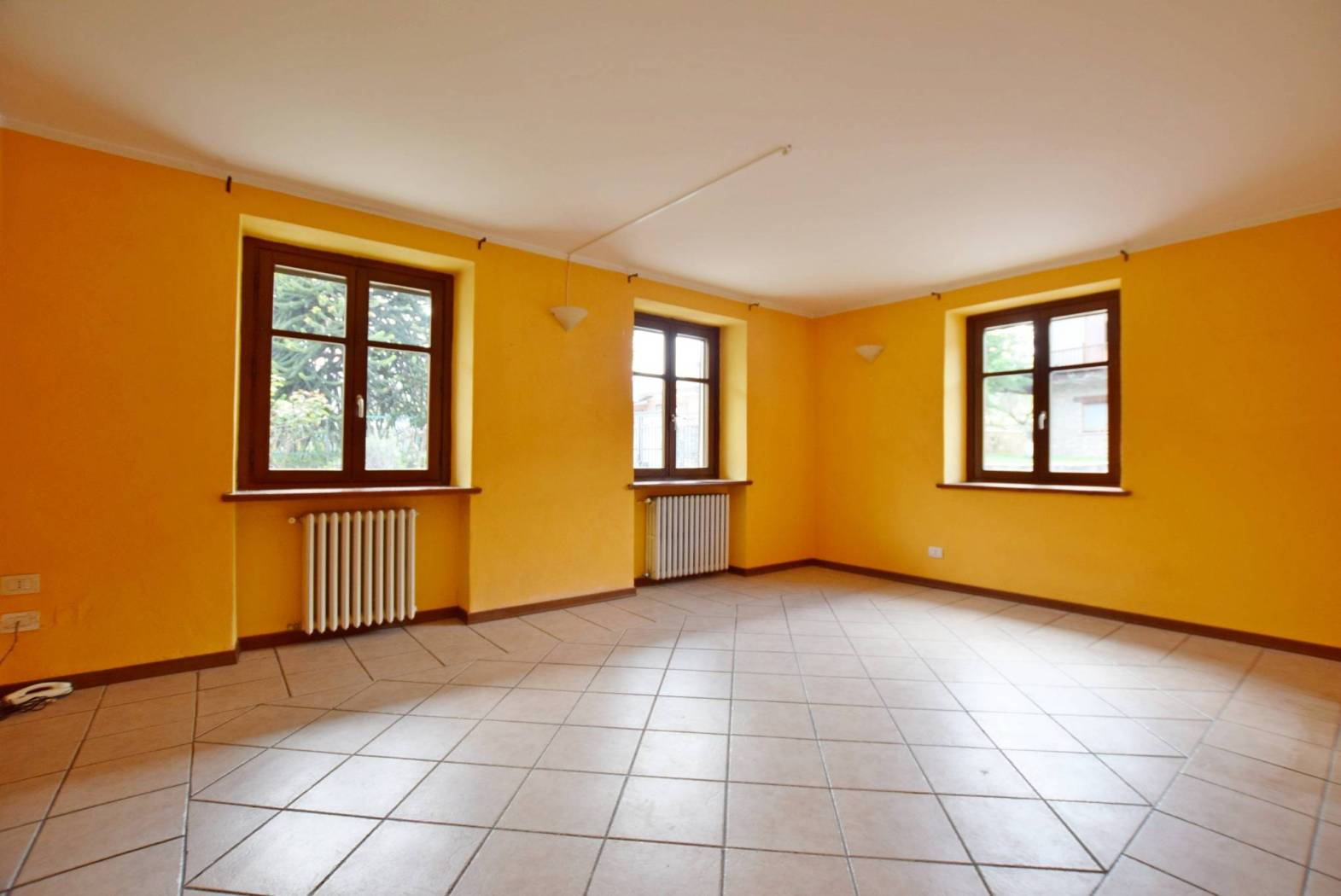 Salone
