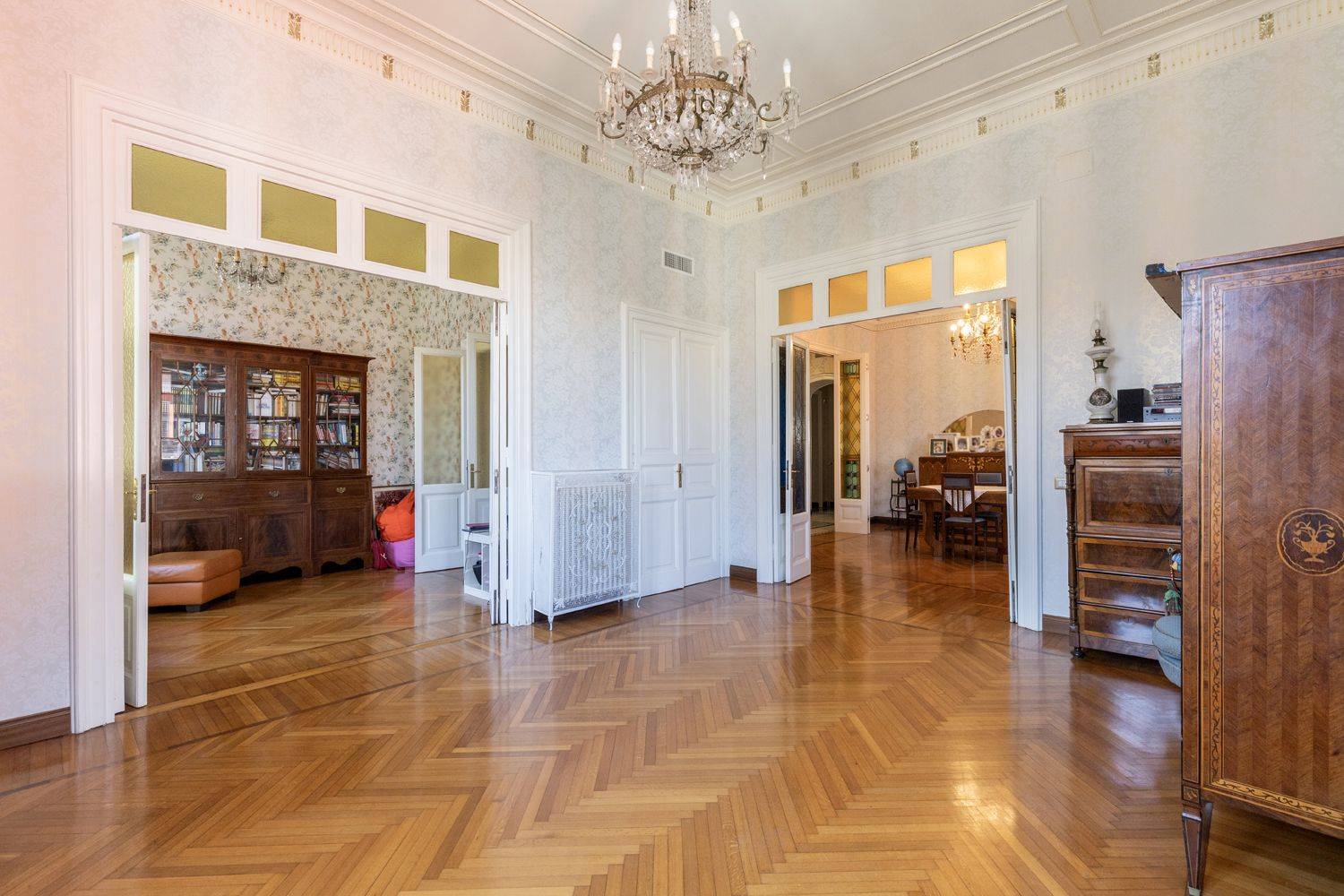 Salone