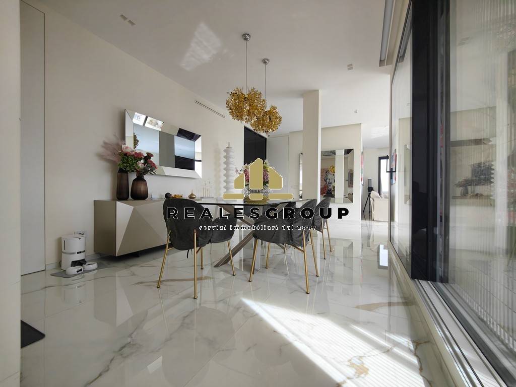 Salone