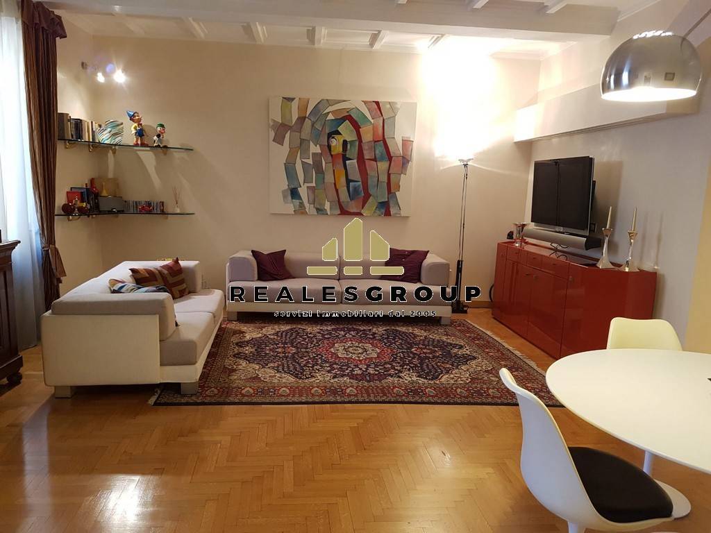 Salone