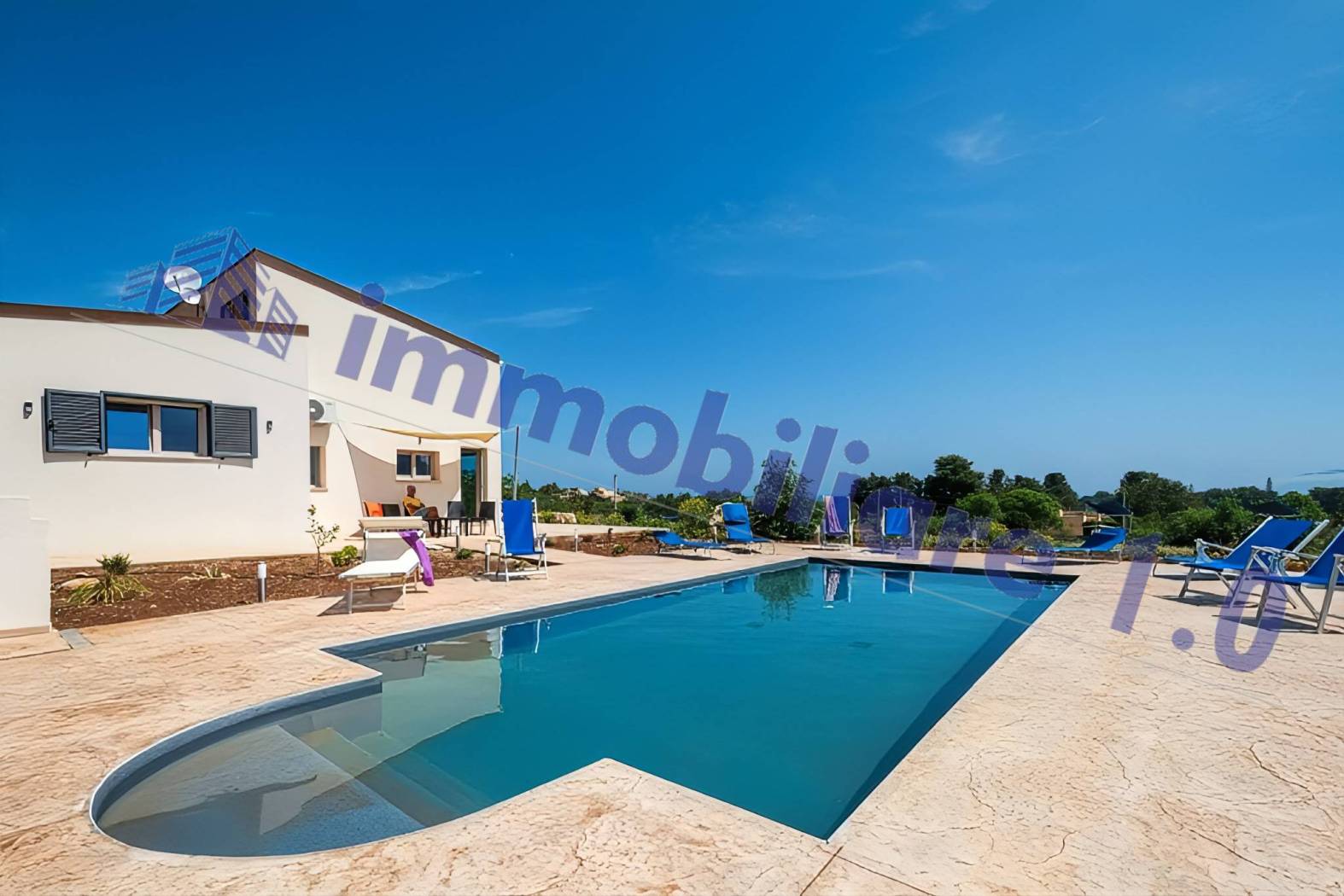 Piscina