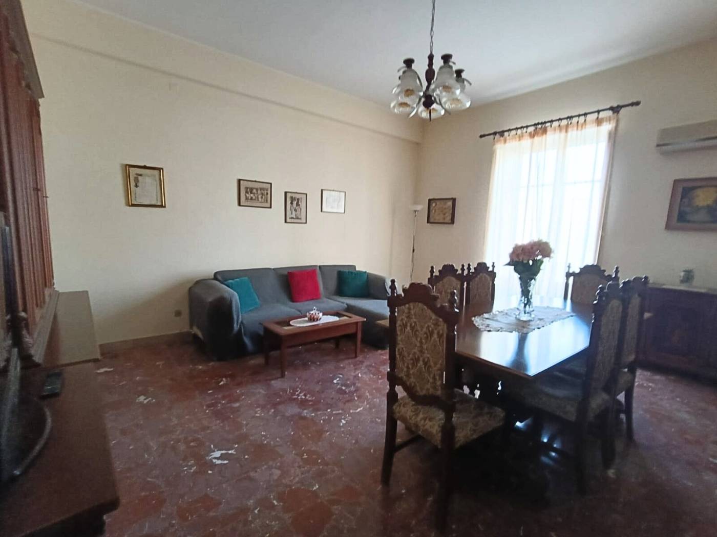Salone