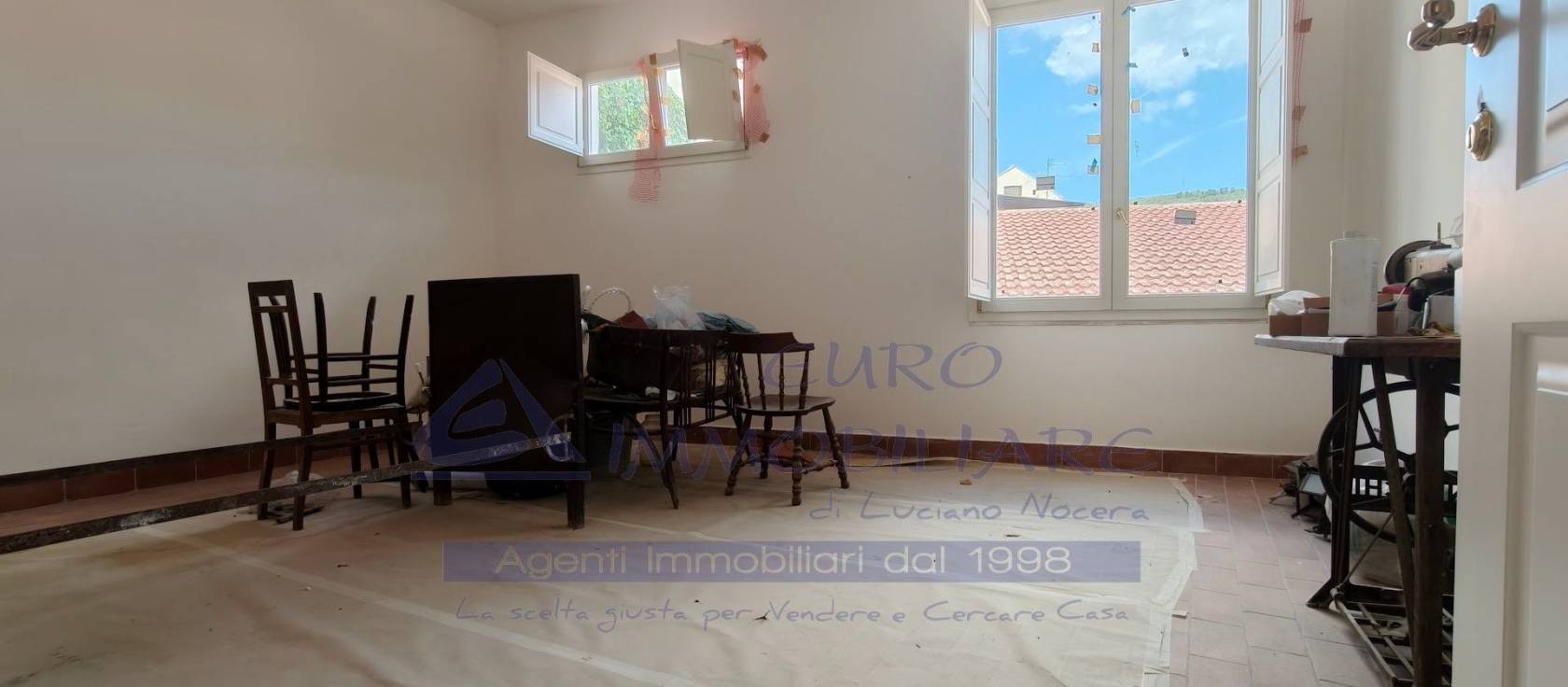 Stanza non arredata