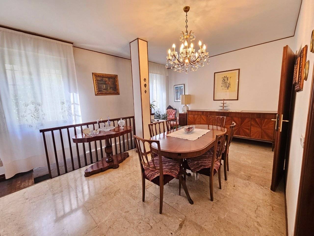 Salone
