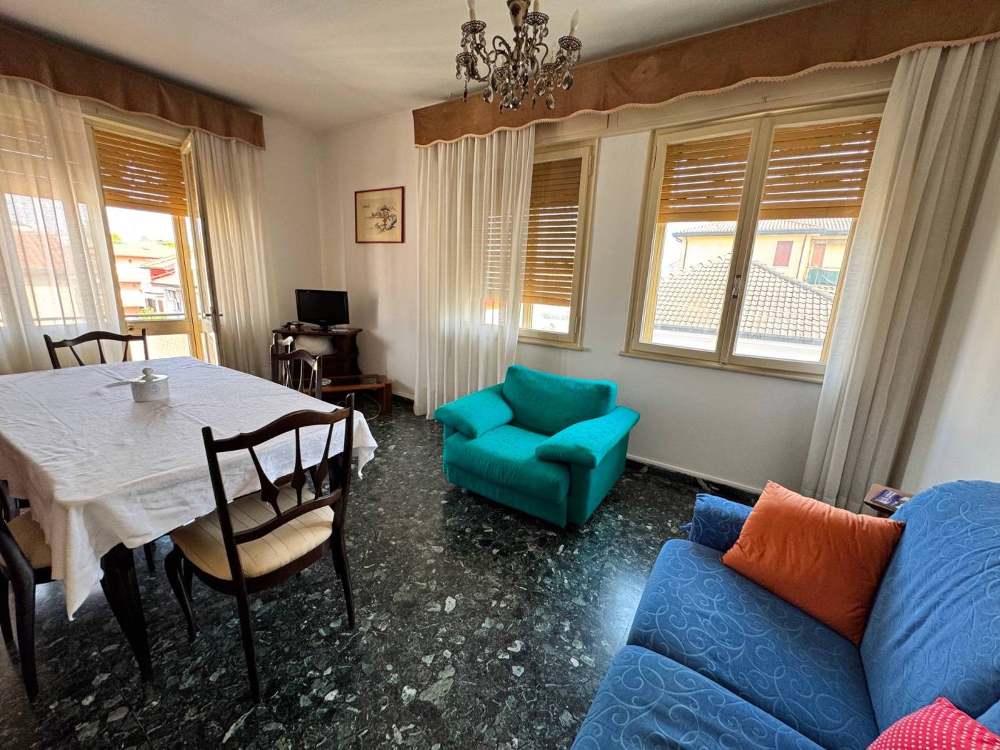 Salone