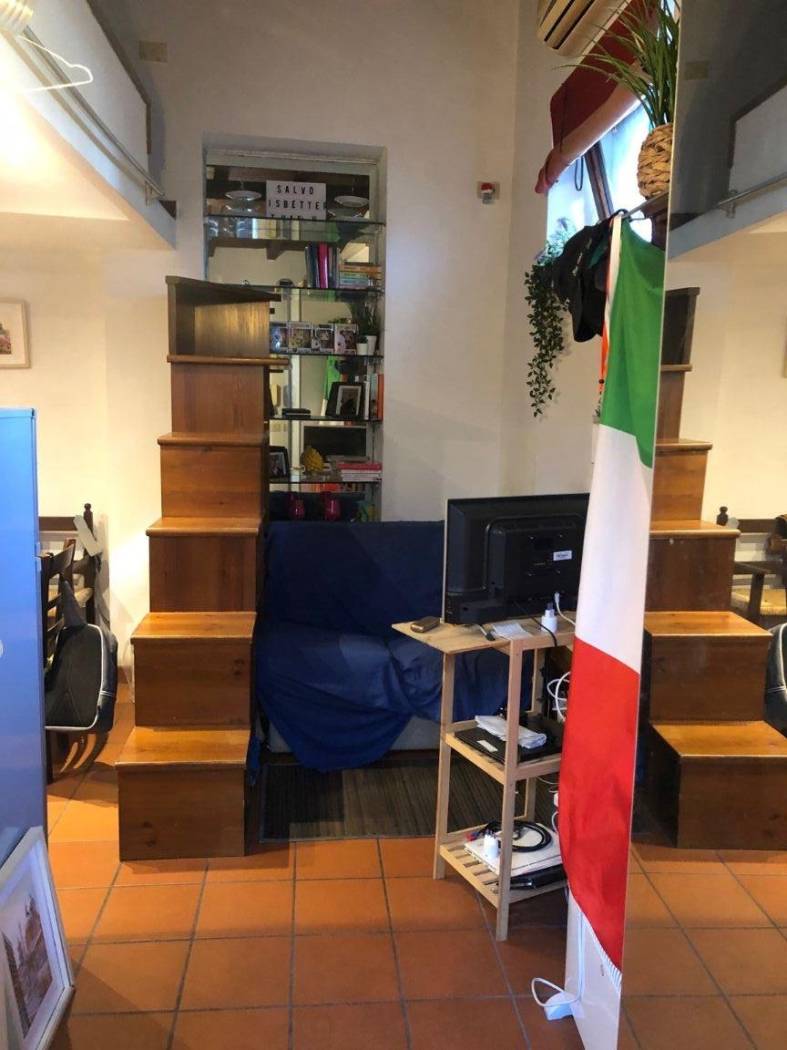 Interno non residenziale Interno non residenziale