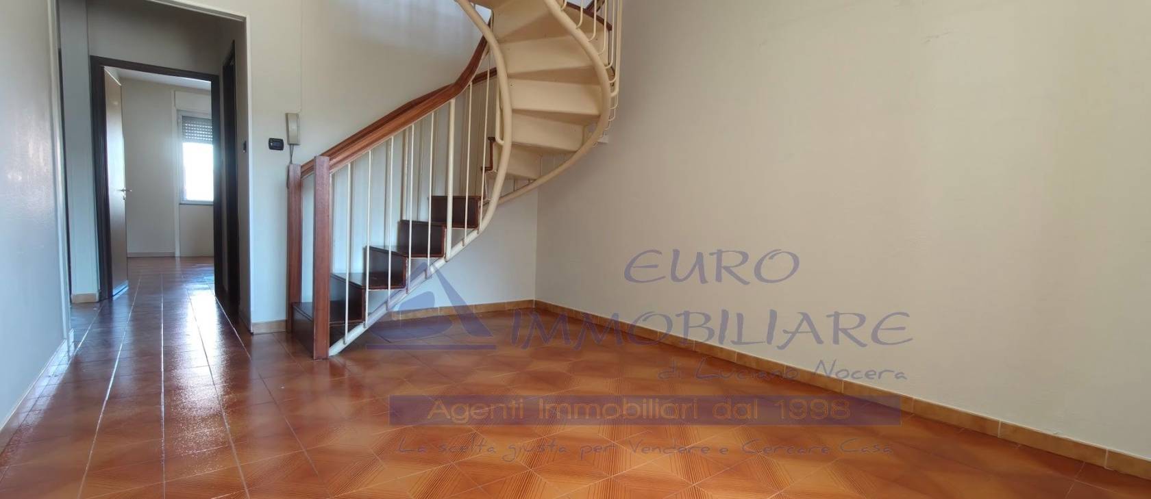 Stanza non arredata