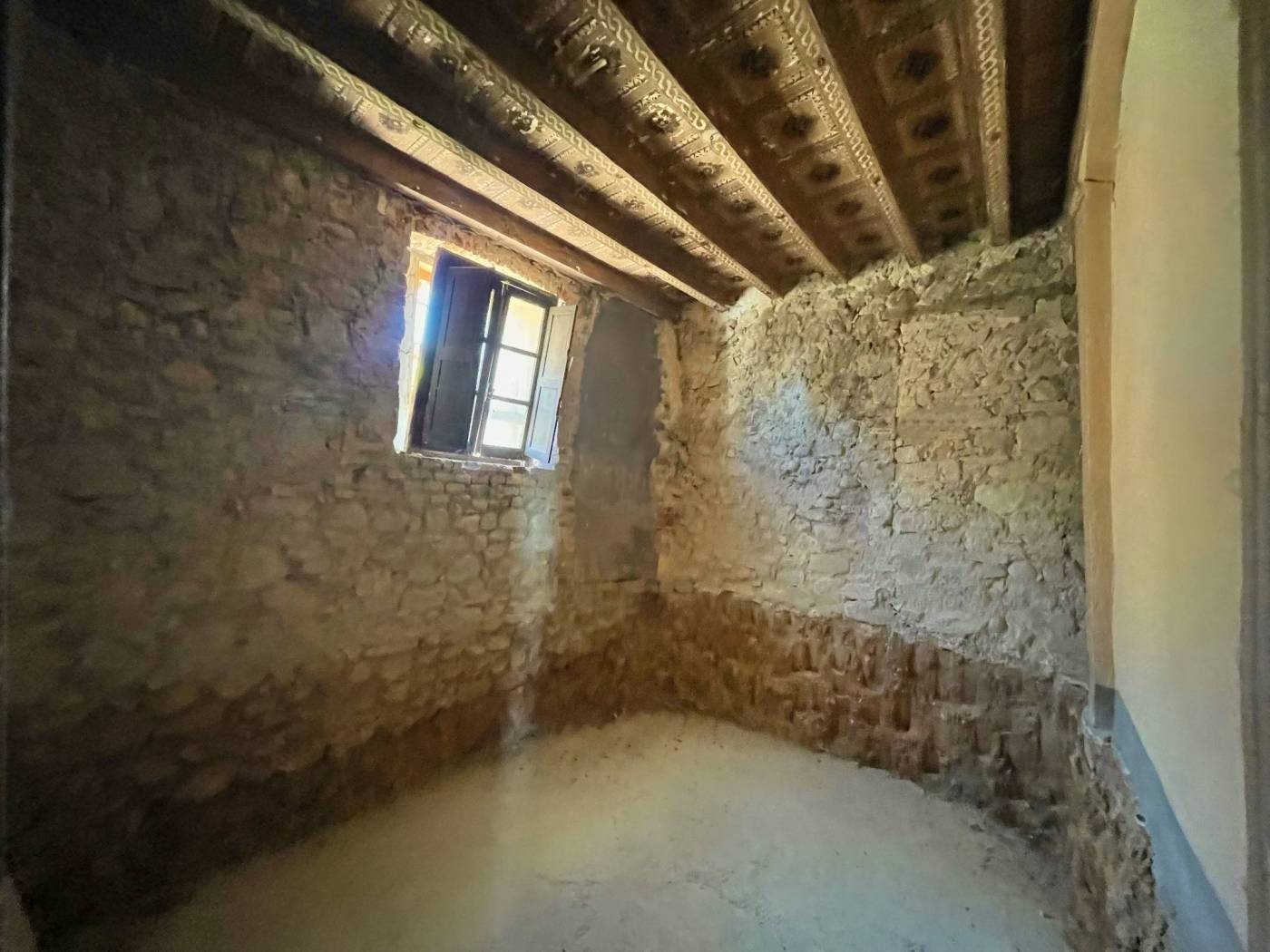 Stanza non arredata Stanza non arredata