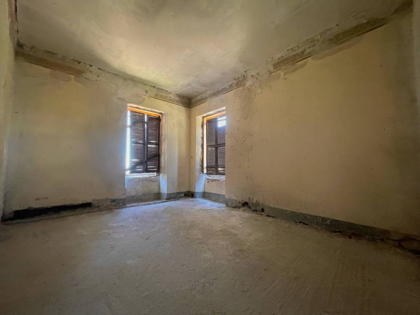 Stanza non arredata Stanza non arredata