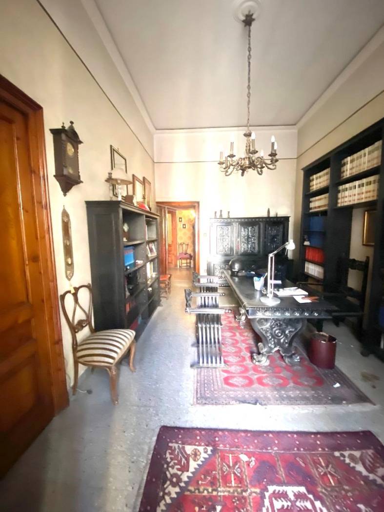 Salone