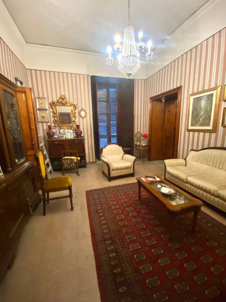 Salone