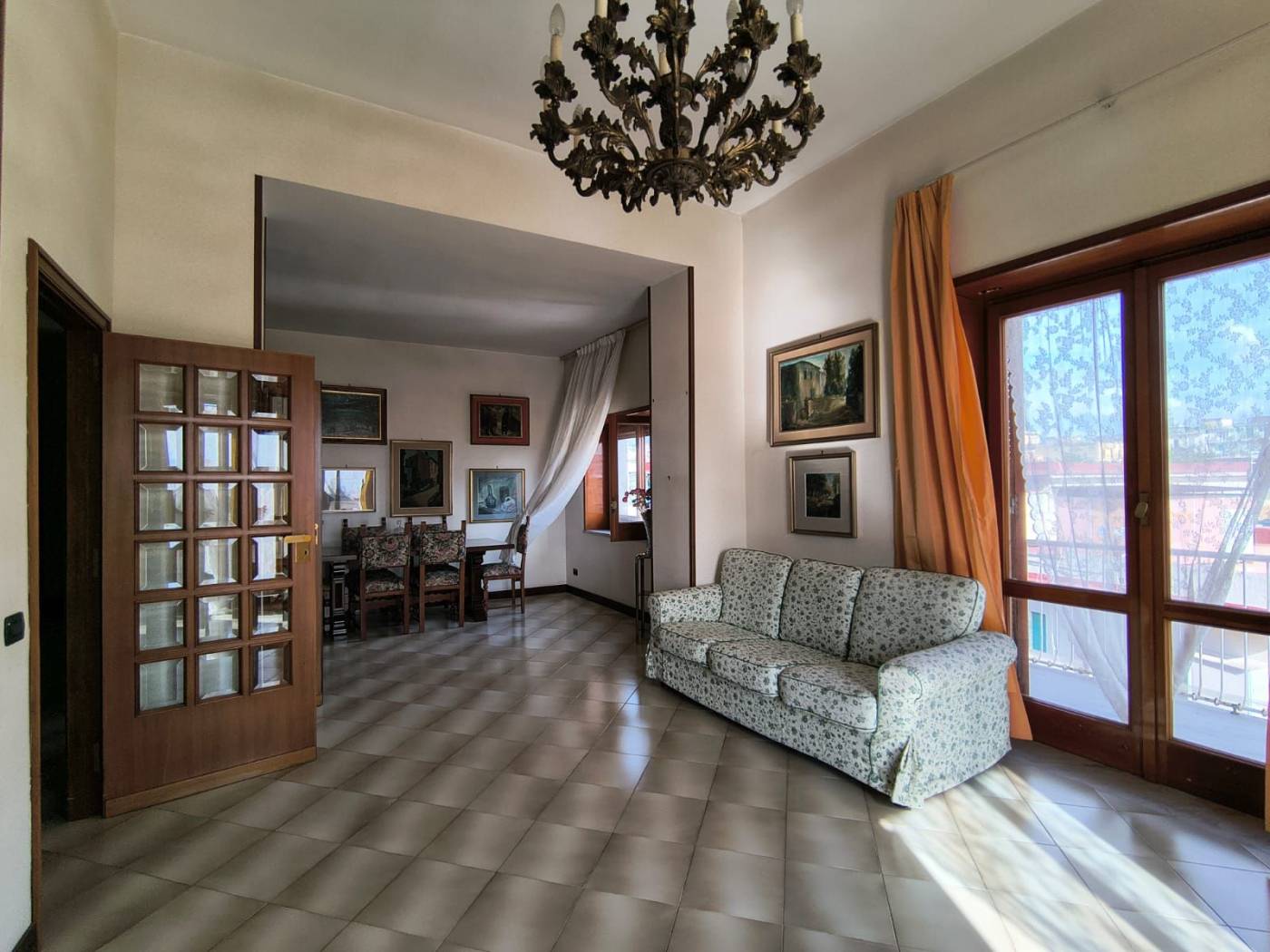 Salone