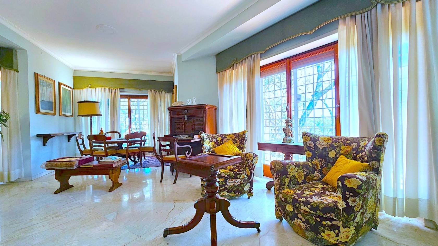 Salone