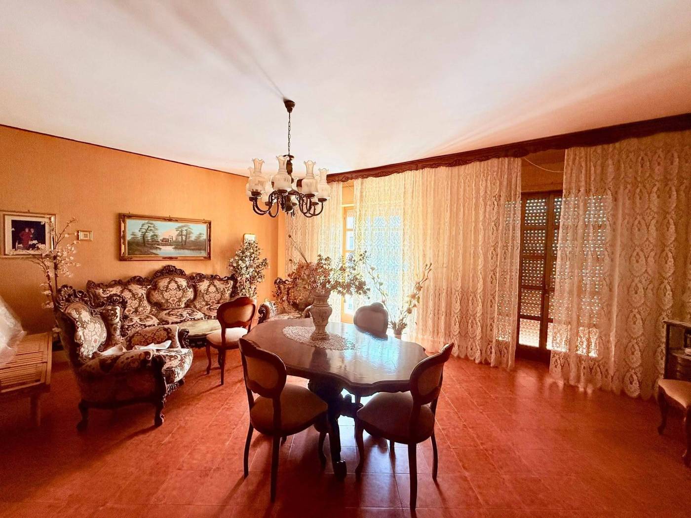 Salone