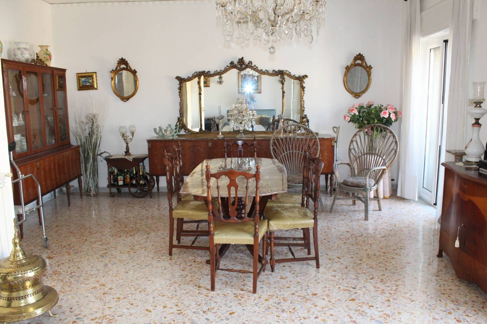 Salone