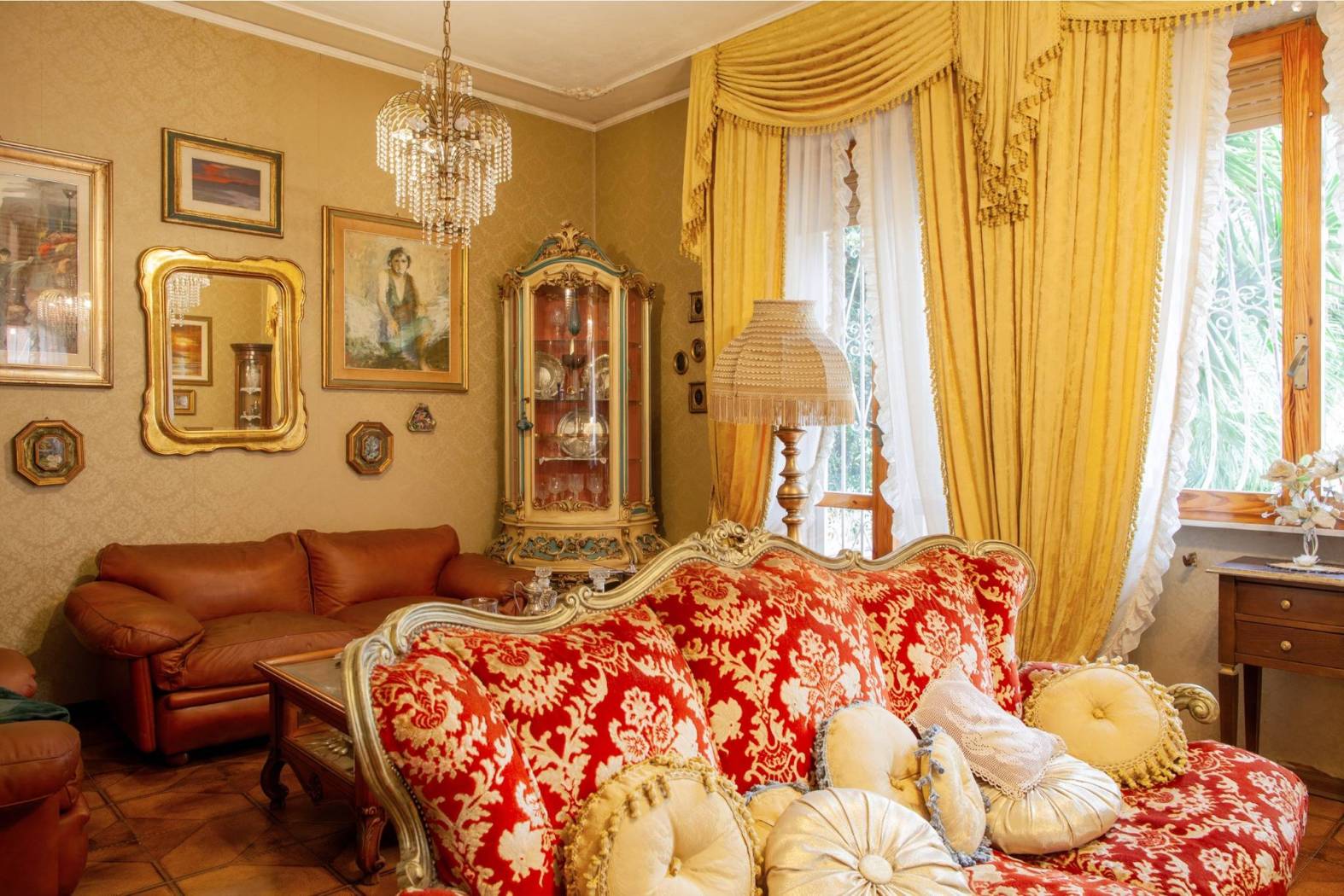 Salone