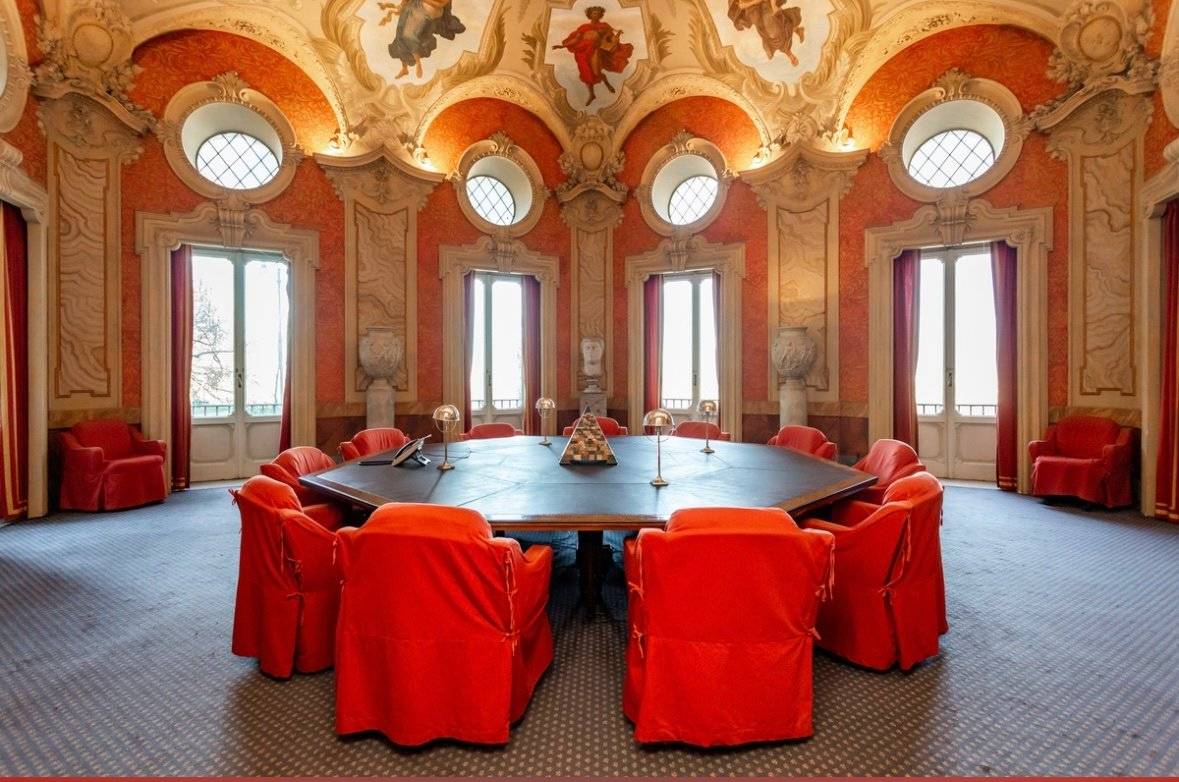 Salone