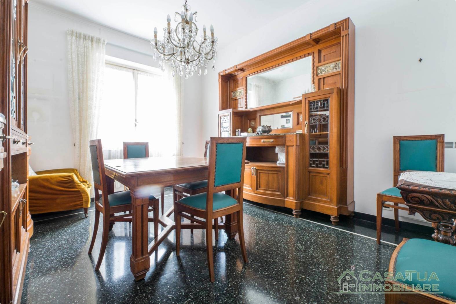 Salone