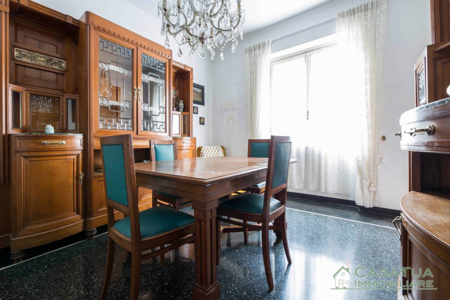 Salone