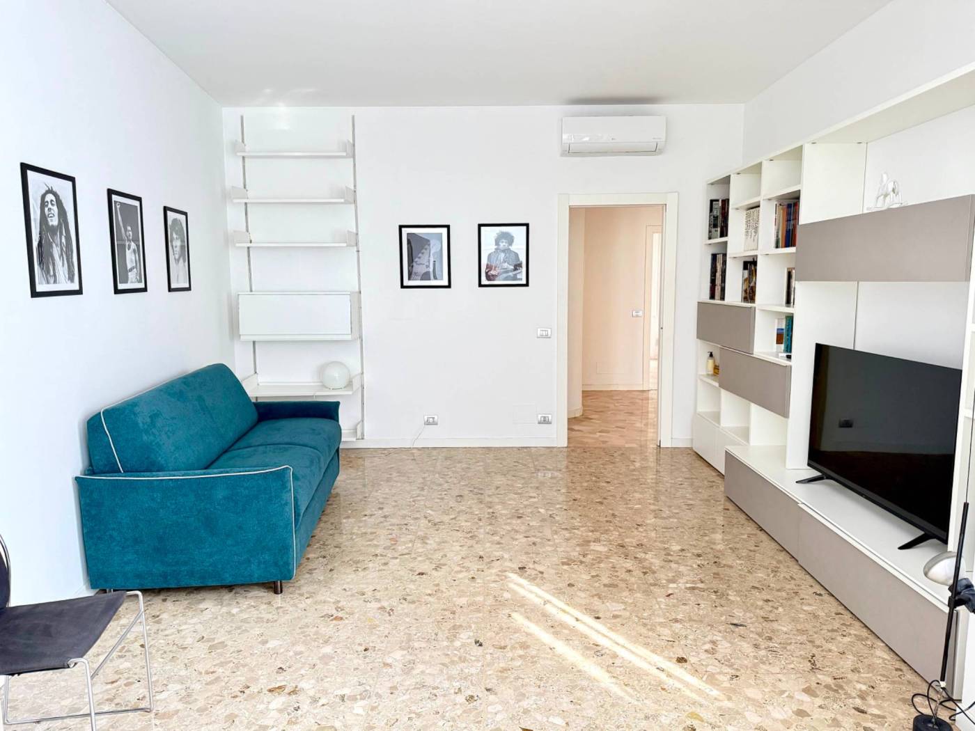 Salone