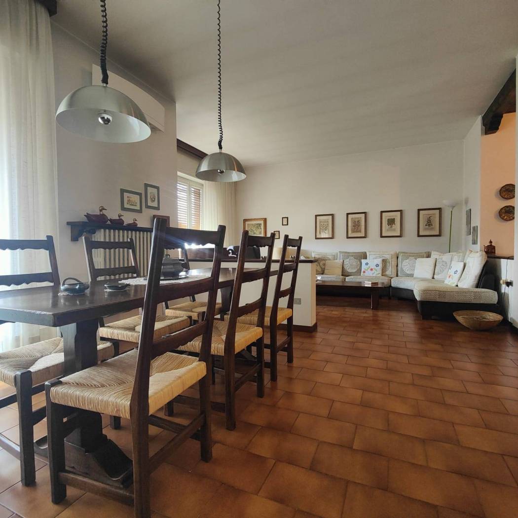 Salone