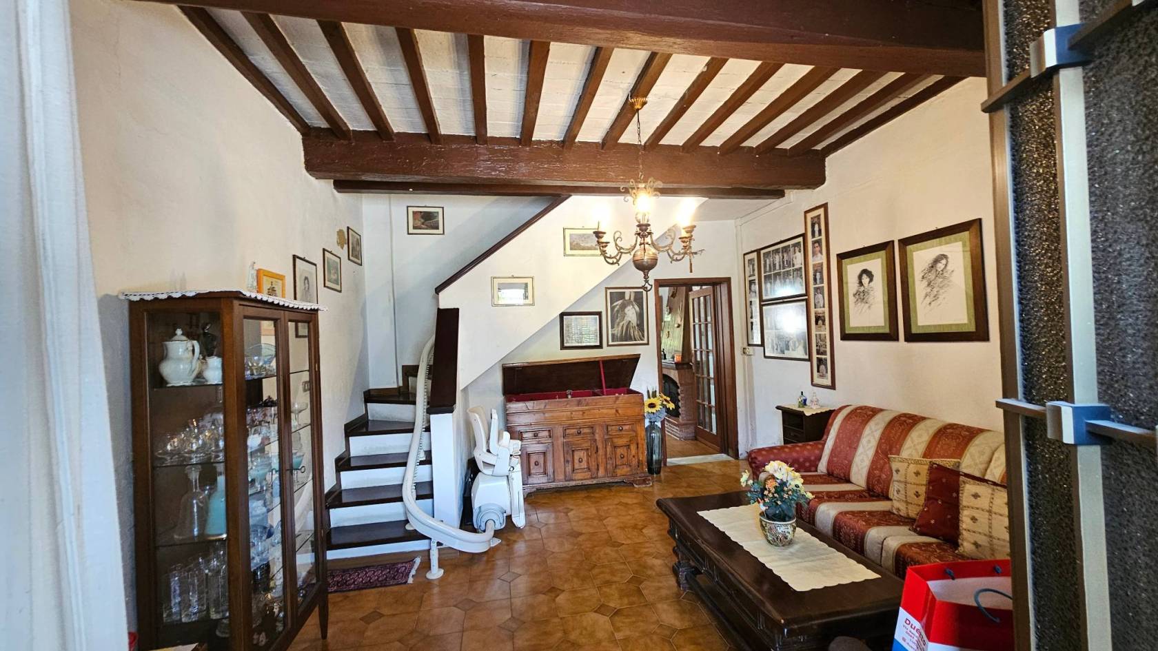 Salone