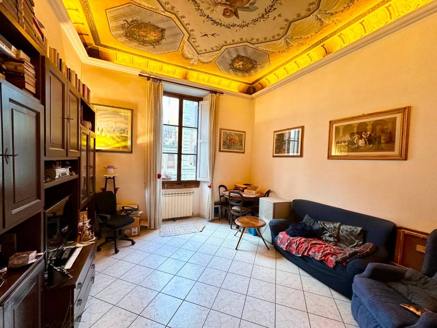 Salone