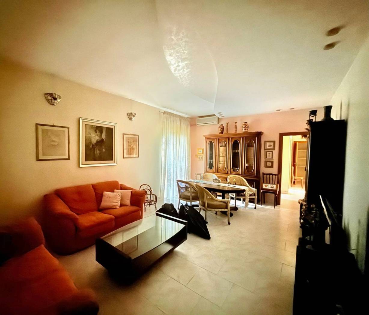 Salone