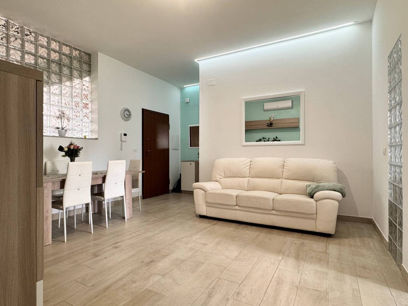 Salone