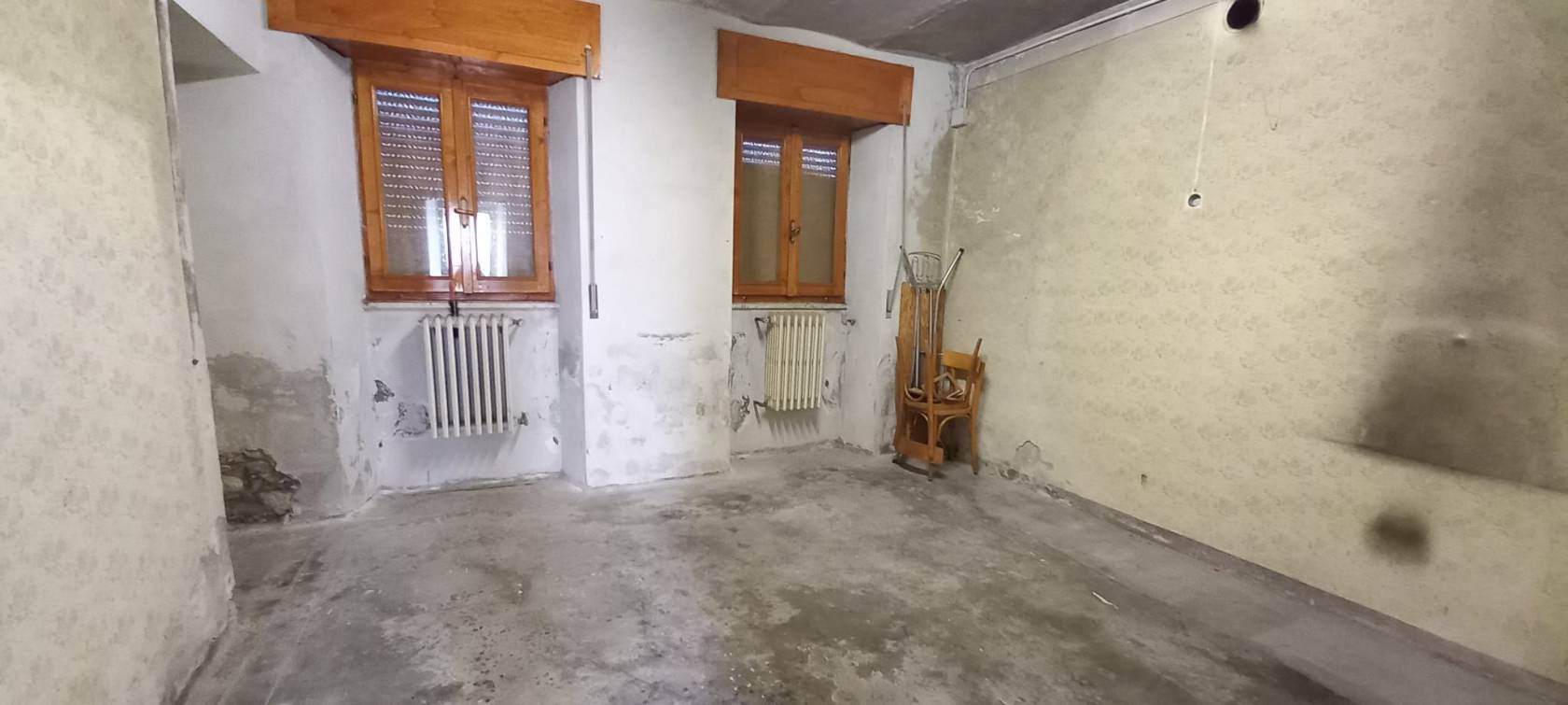 Stanza non arredata