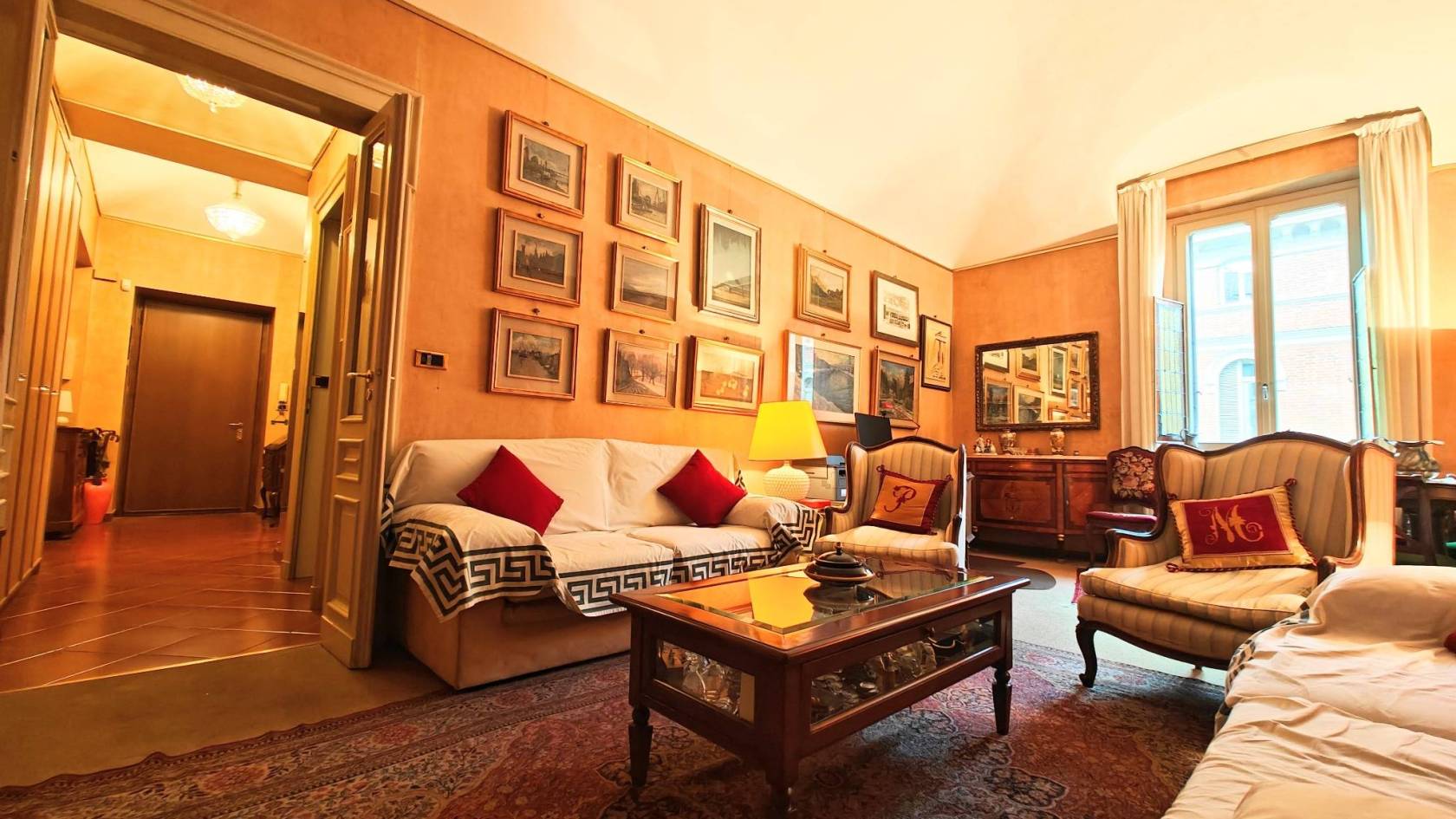 Salone