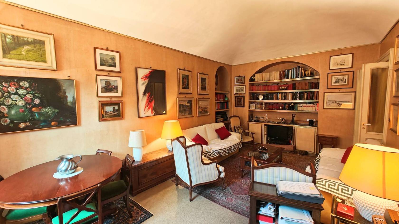 Salone