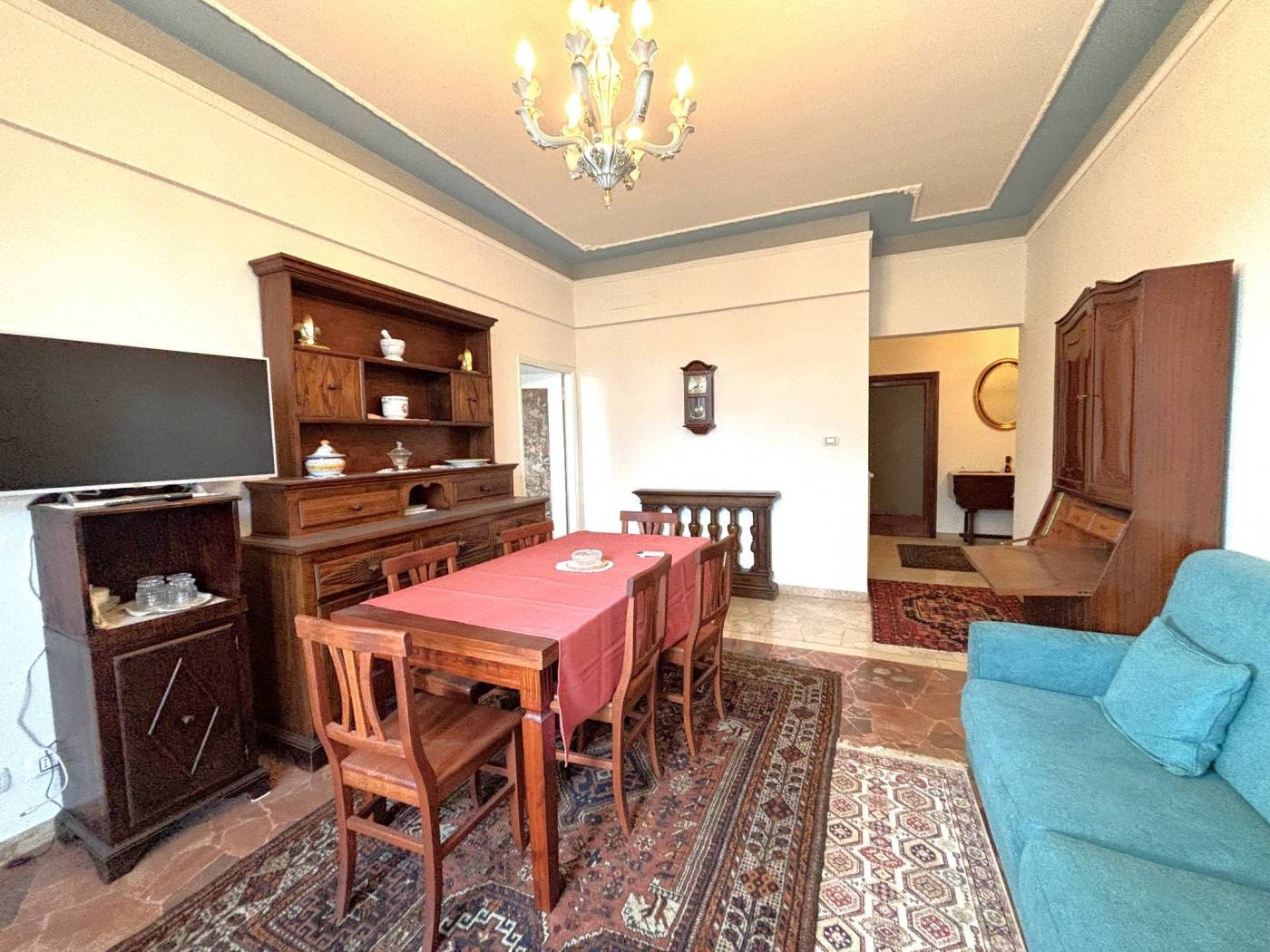 Salone