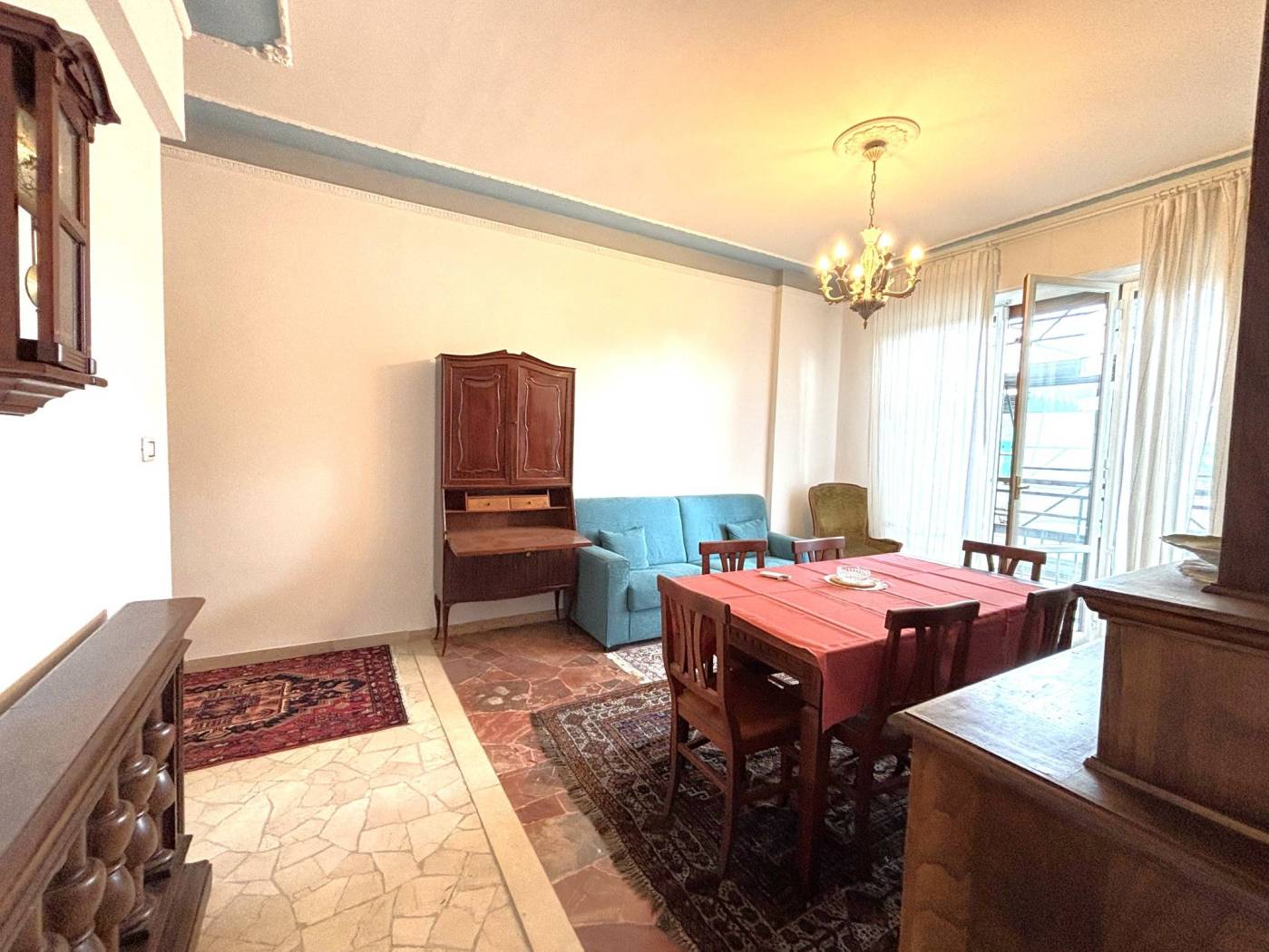 Salone