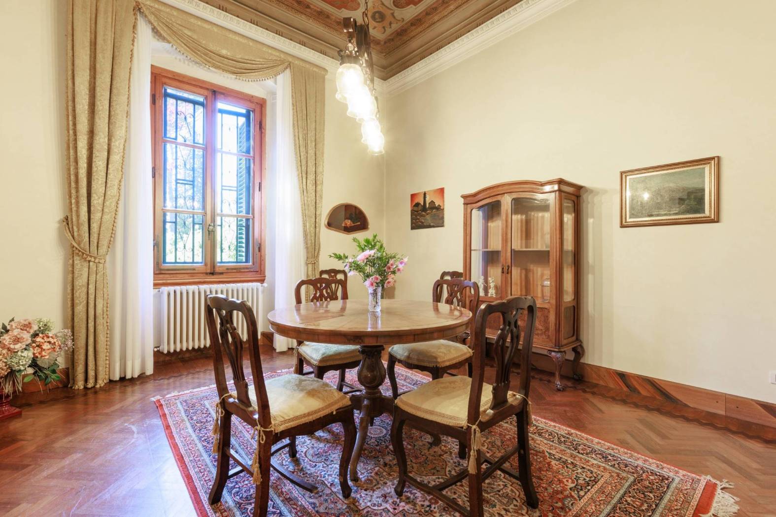Salone