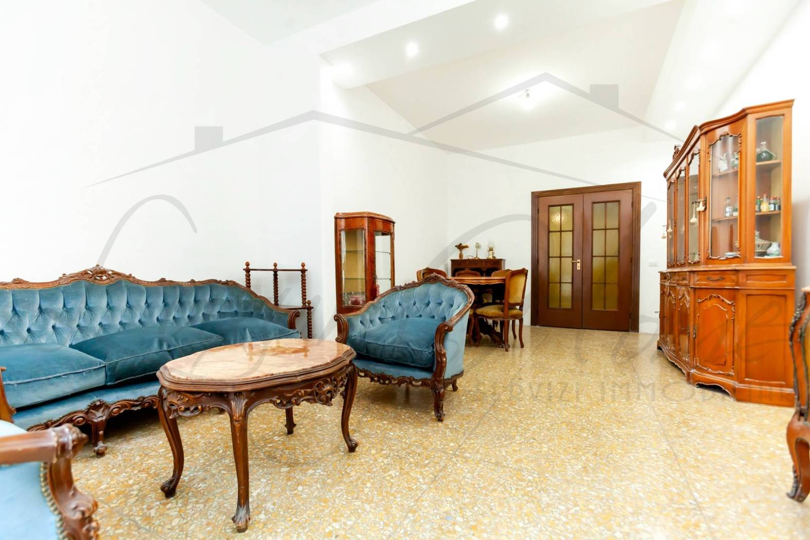 Salone
