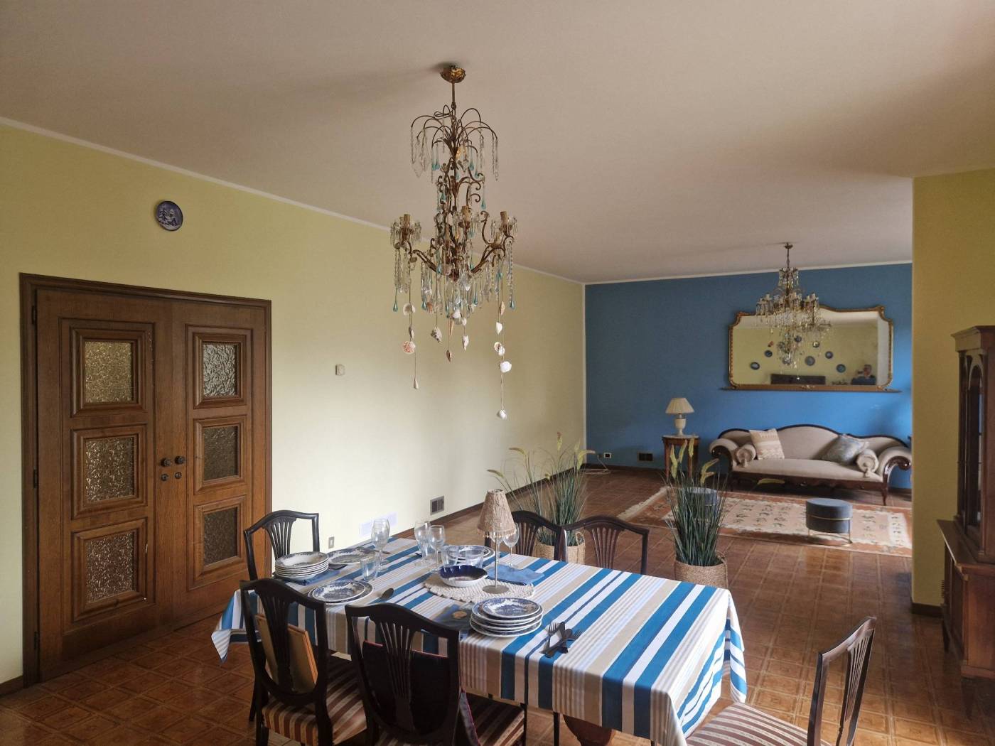 Salone
