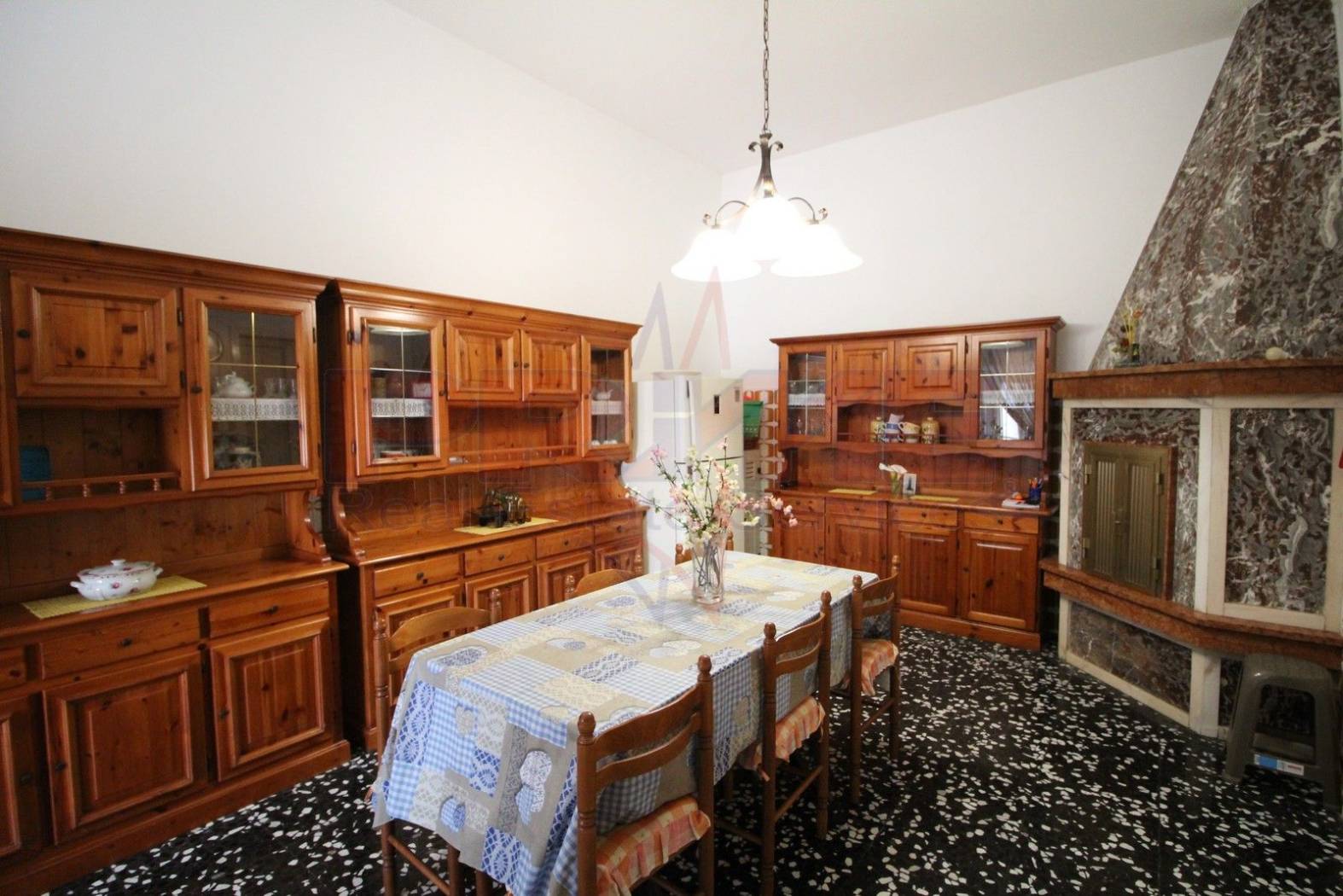 Salone Salone