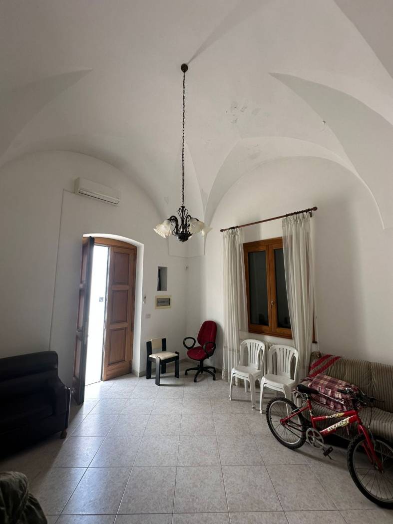 Salone