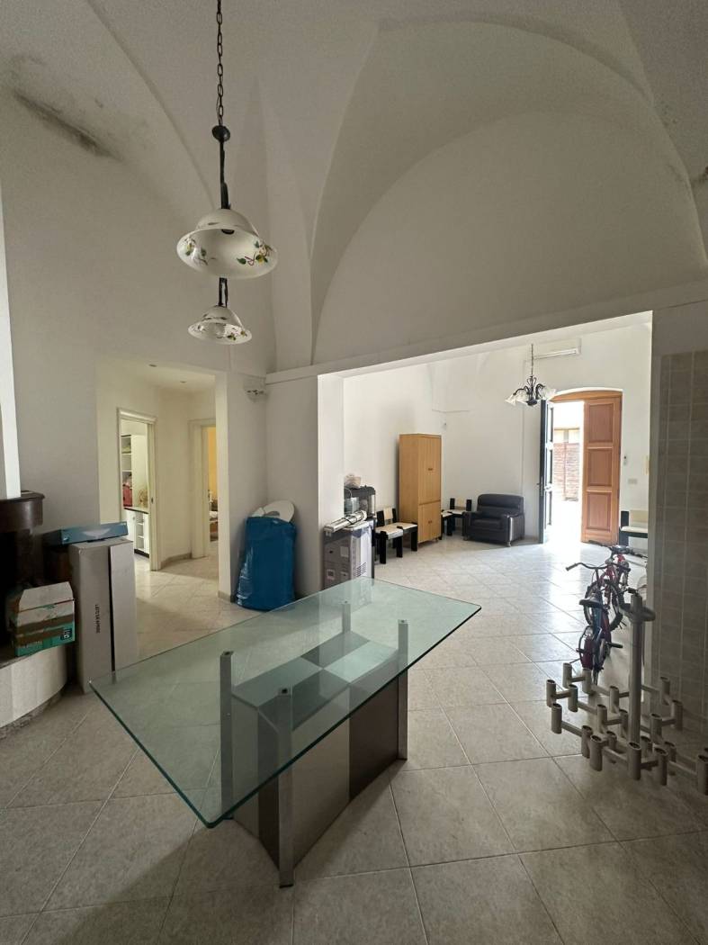 Salone