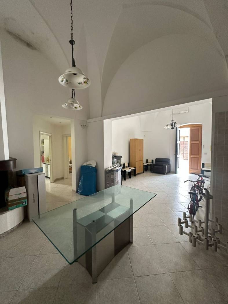 Salone