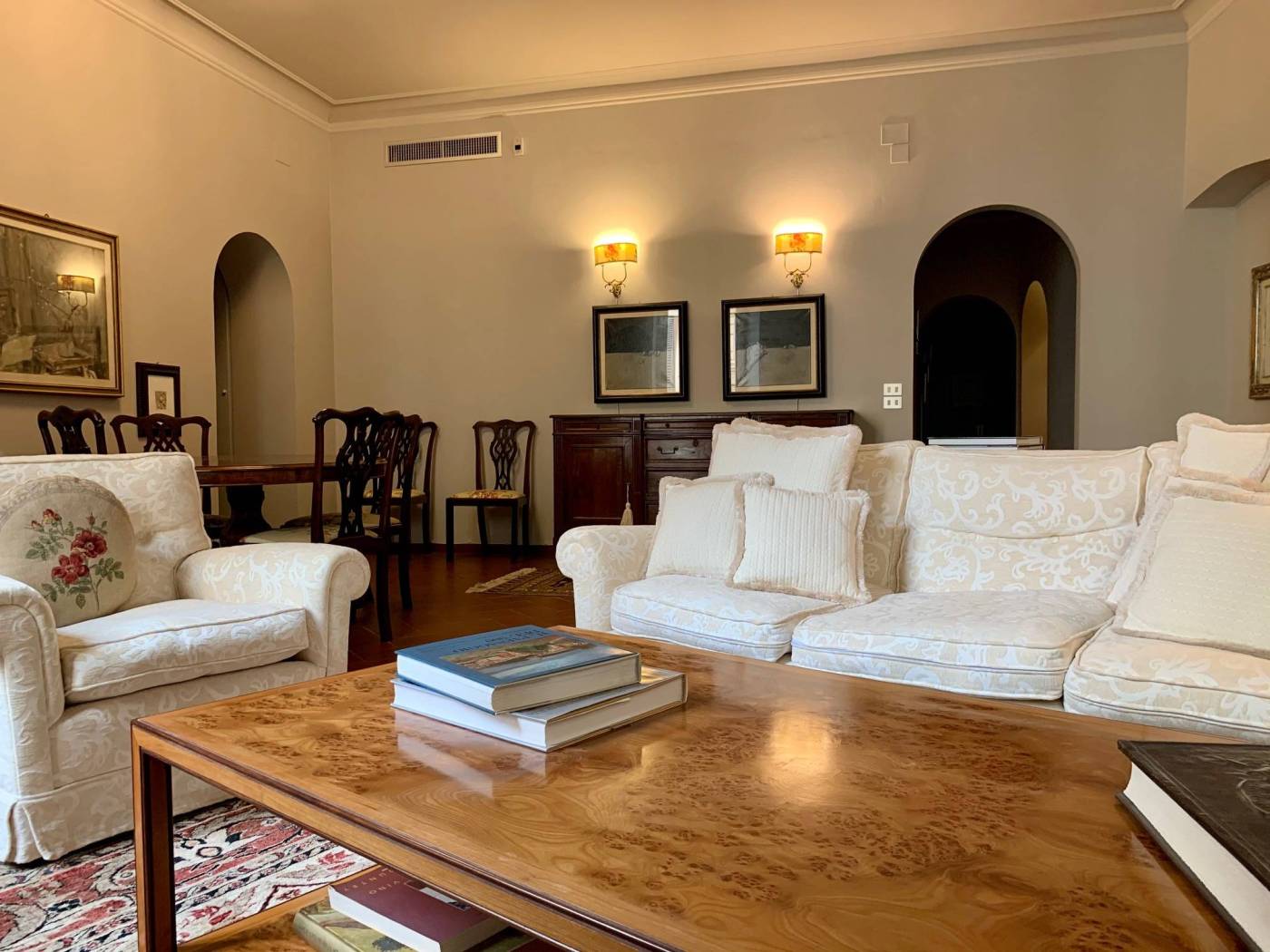 Salone