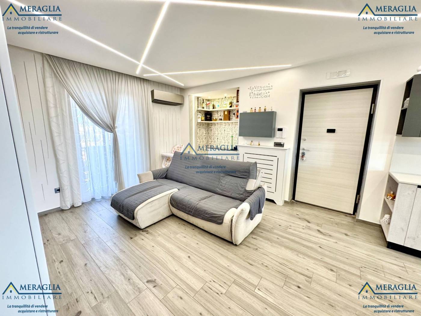 Salone