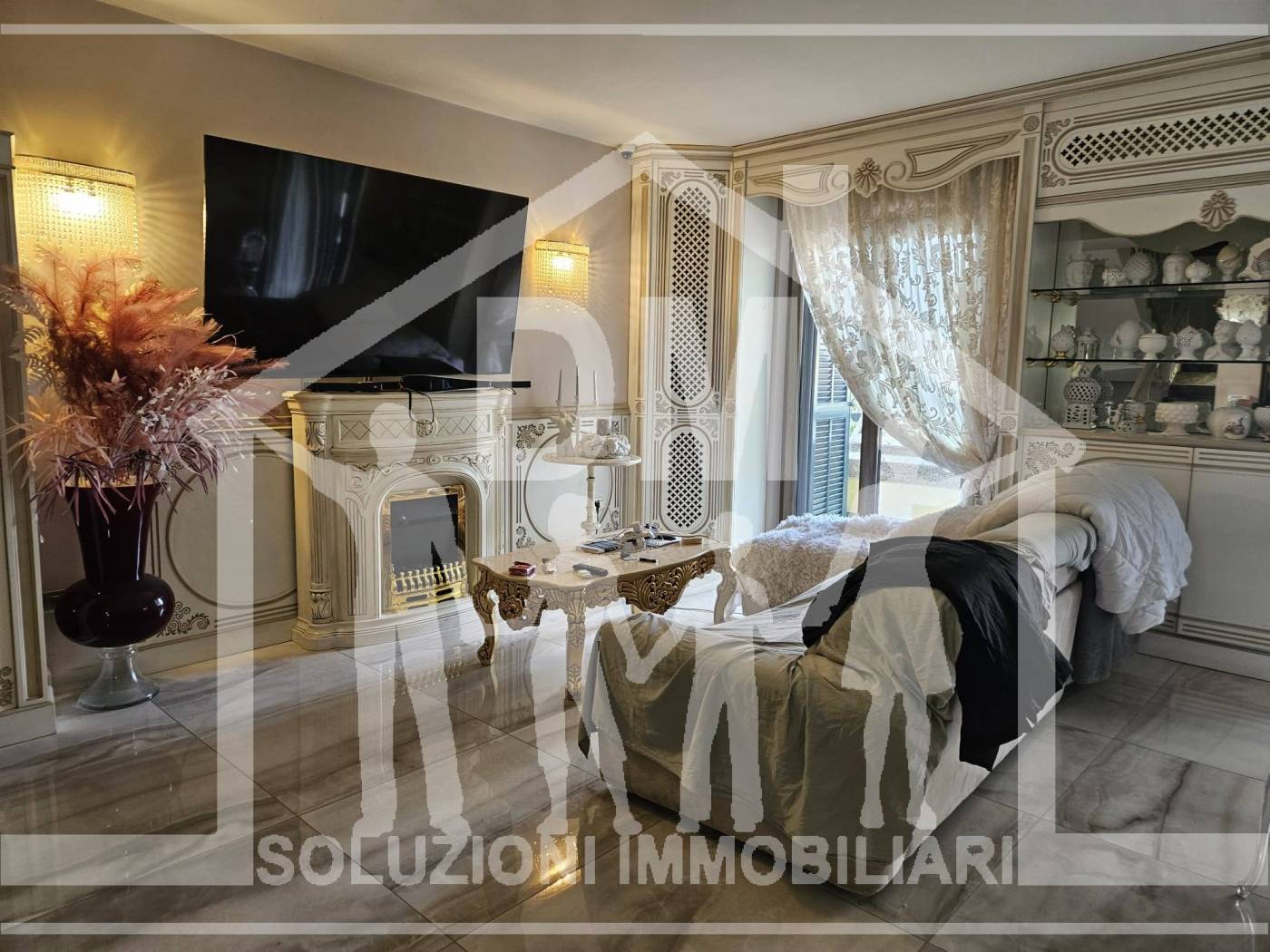 Salone